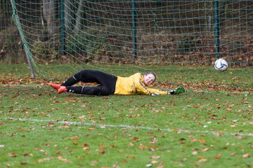 Bild 39 - Frauen SV Henstedt Ulzburg II - TSV Russee : Ergebnis: 5:0